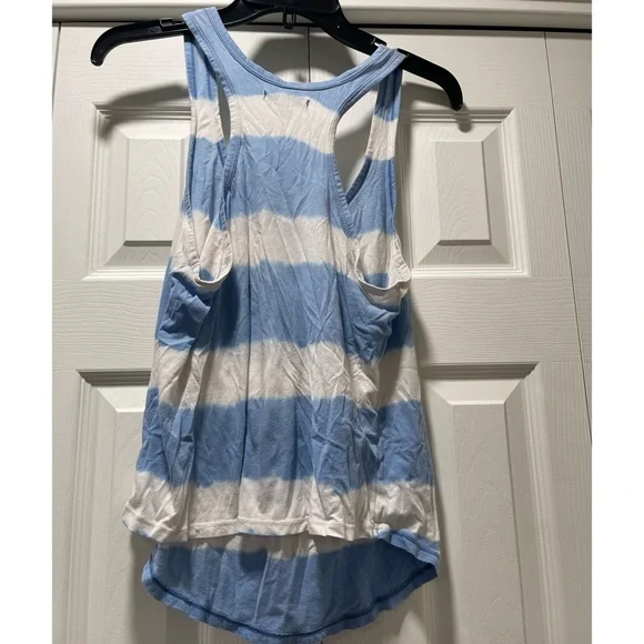 Blue and White American Eagle tank! - Picture 3 of 4